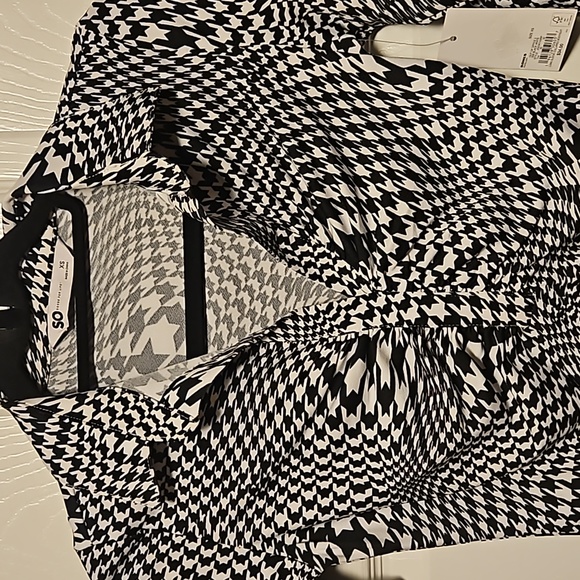 SO Houndstooth Retro Look Bodysuit - Picture 2 of 7
